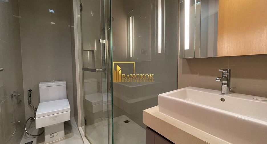 For rent 3 bedrooms condo in Khlong Toei, Bangkok