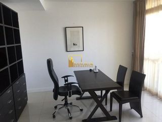 Condo en alquiler de 3 habitaciones en Pathum Wan, Bangkok