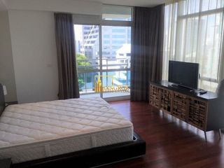 Condo en alquiler de 3 habitaciones en Pathum Wan, Bangkok