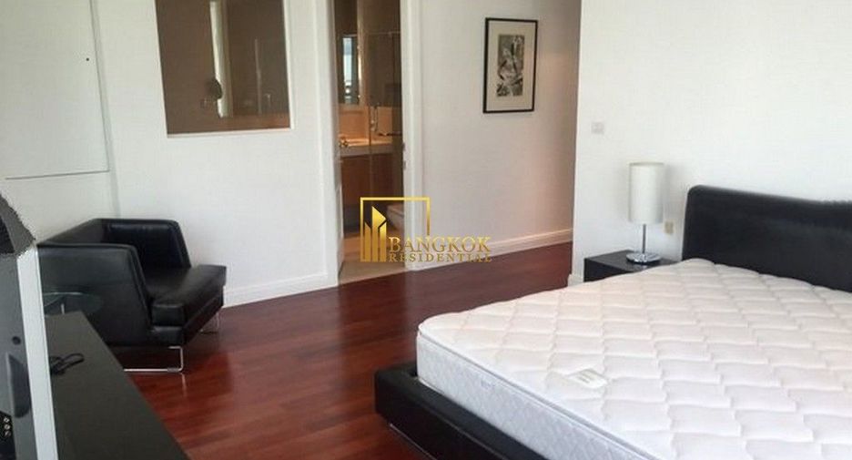 Condo en alquiler de 3 habitaciones en Pathum Wan, Bangkok