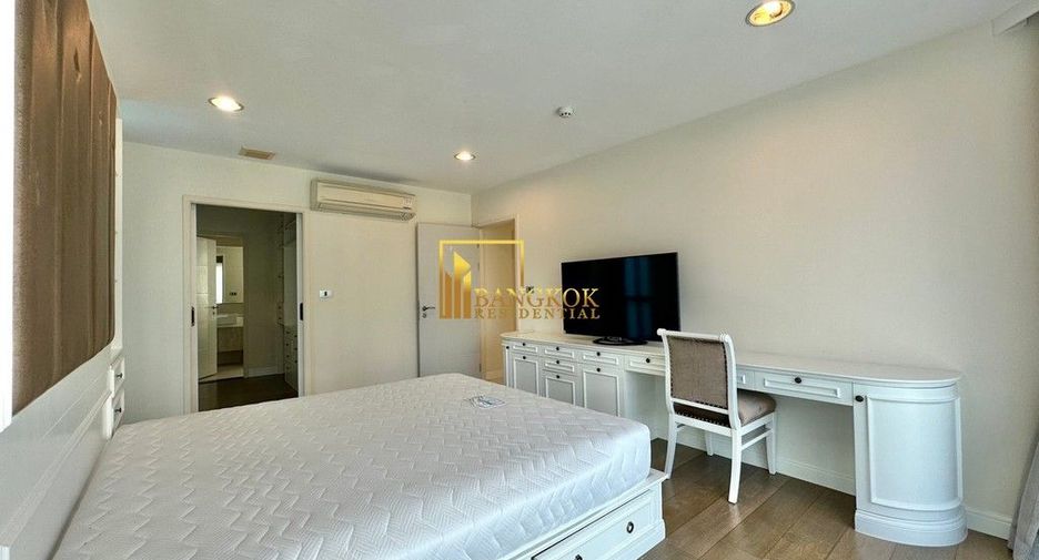 Wohnung zur Miete mit 3 Zimmer in Khlong Toei, Bangkok