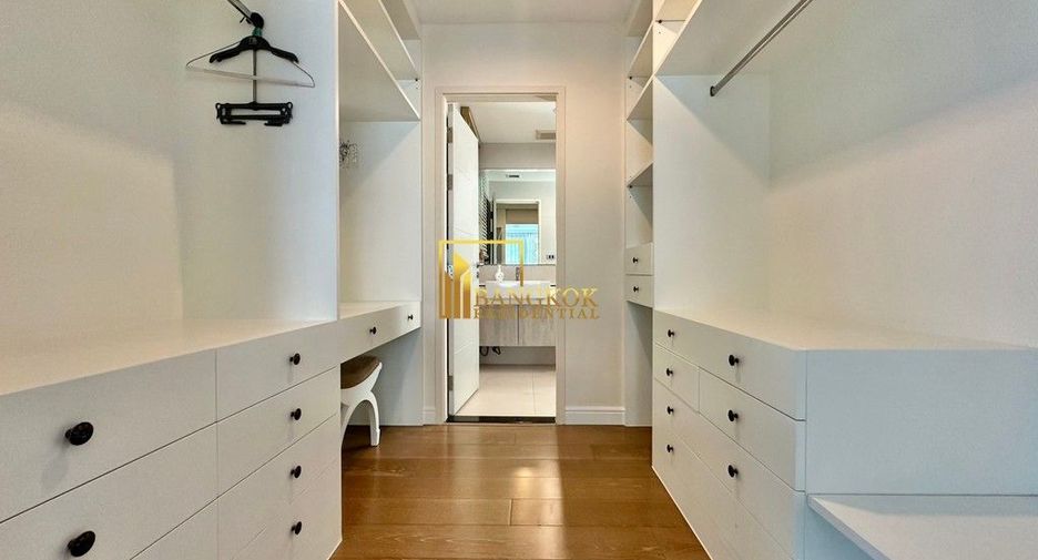 Wohnung zur Miete mit 3 Zimmer in Khlong Toei, Bangkok