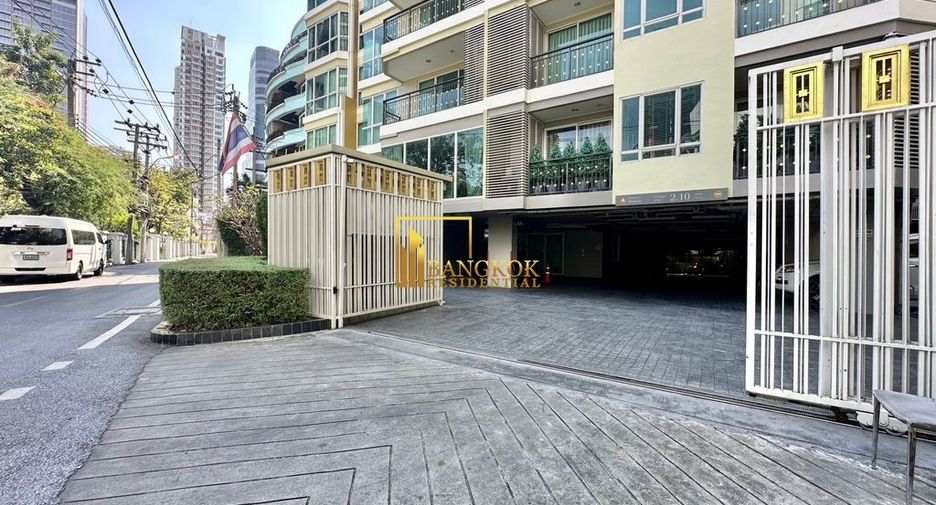 Wohnung zur Miete mit 3 Zimmer in Khlong Toei, Bangkok