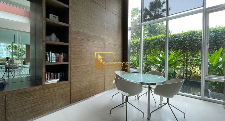 Wohnung zur Miete mit 3 Zimmer in Khlong Toei, Bangkok