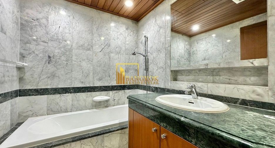 Condo en alquiler de 2 habitaciones en Pathum Wan, Bangkok