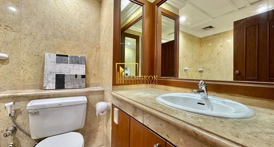 Condo en alquiler de 2 habitaciones en Pathum Wan, Bangkok