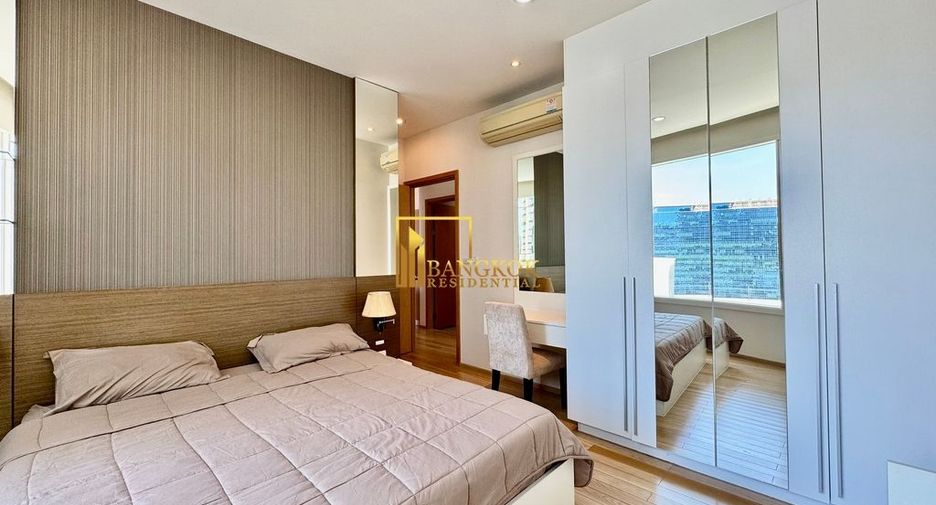 For rent 2 bedrooms condo in Khlong Toei, Bangkok