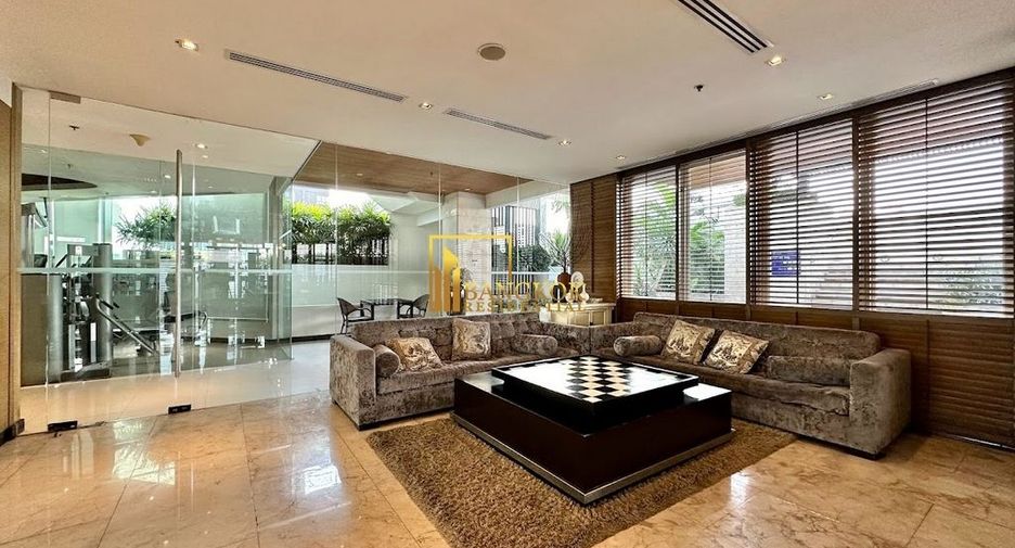 For rent 2 bedrooms condo in Watthana, Bangkok