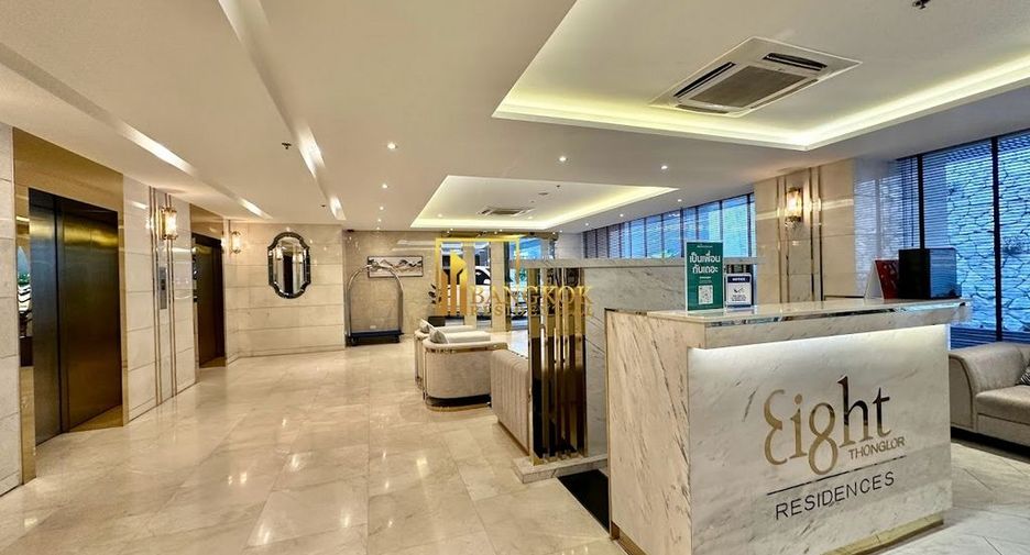 For rent 2 bedrooms condo in Watthana, Bangkok