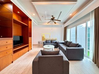For rent 3 bedrooms apartment in Watthana, Bangkok