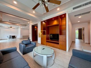 For rent 3 bedrooms apartment in Watthana, Bangkok