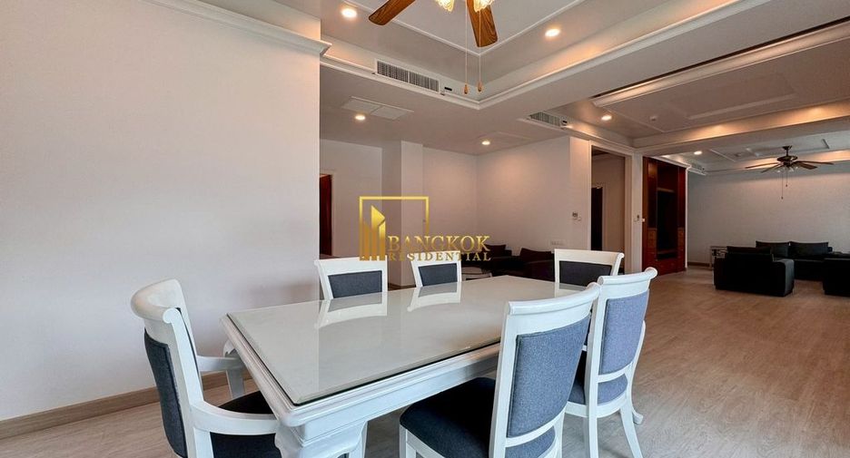 Apartment zur Miete mit 3 Zimmer in Watthana, Bangkok