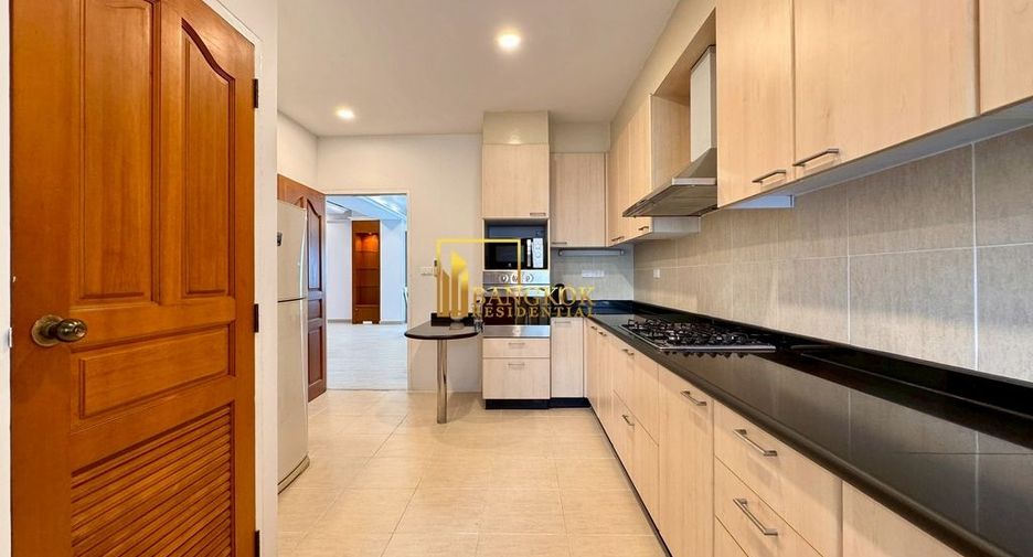 Apartment zur Miete mit 3 Zimmer in Watthana, Bangkok