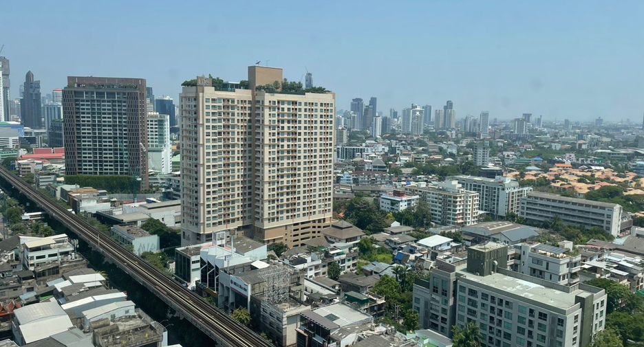 出售 2 卧室 公寓 在 Khlong Toei, 曼谷