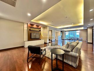 For rent 2 bedrooms apartment in Yan Nawa, Bangkok