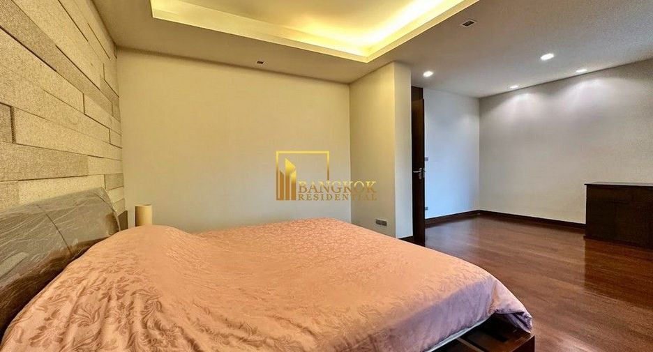 For rent 2 bedrooms apartment in Yan Nawa, Bangkok
