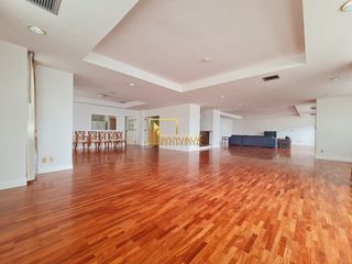 For rent 3 ベッドルーム apartment in Khlong Toei, Bangkok