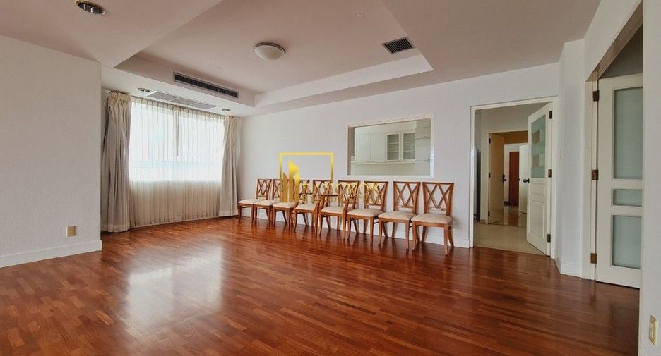 For rent 3 ベッドルーム apartment in Khlong Toei, Bangkok