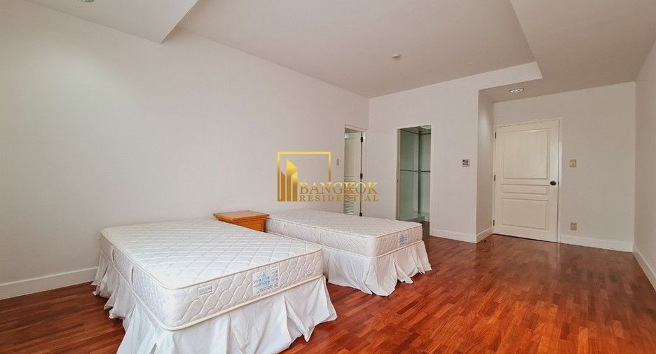 For rent 3 ベッドルーム apartment in Khlong Toei, Bangkok