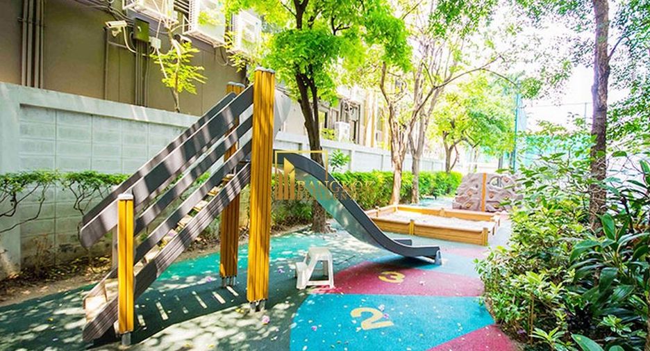 For rent 3 ベッドルーム apartment in Khlong Toei, Bangkok