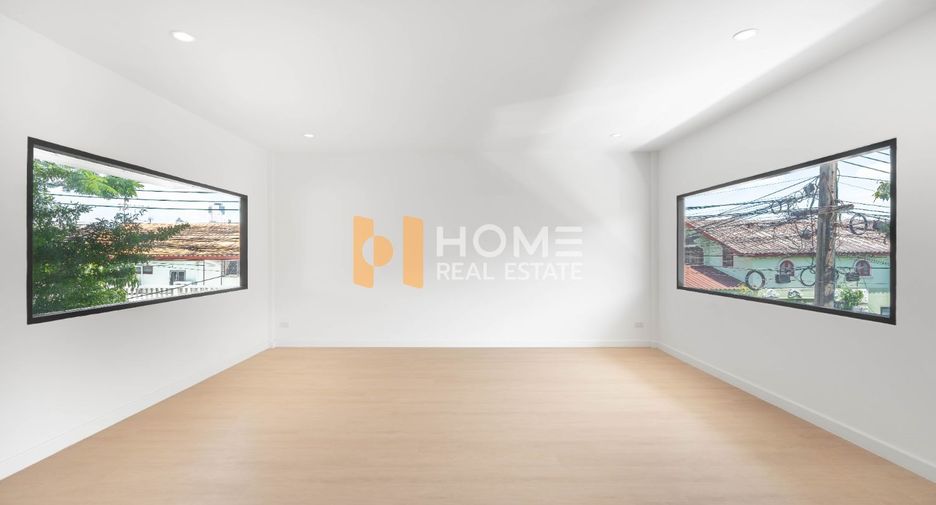 For sale 3 bedrooms house in Bang Phli, Samut Prakan