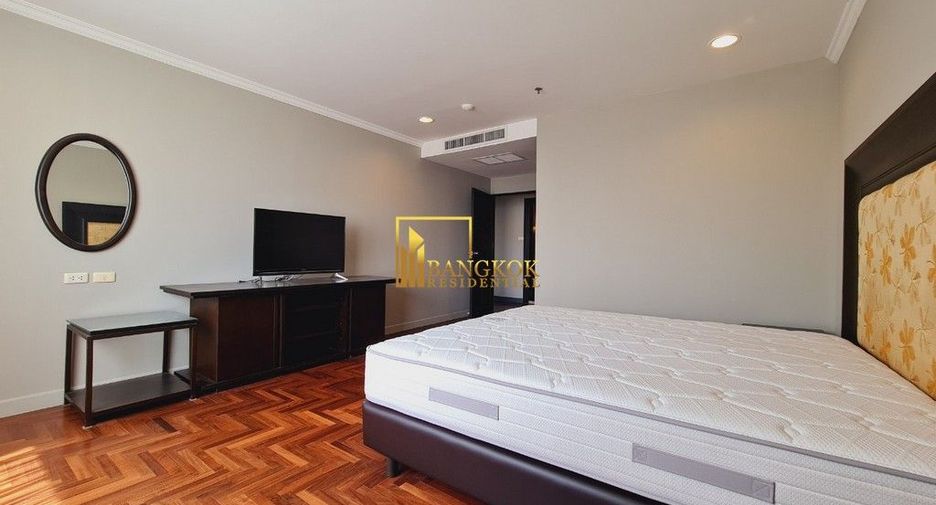 Wohnung zur Miete mit 3 Zimmer in Khlong Toei, Bangkok