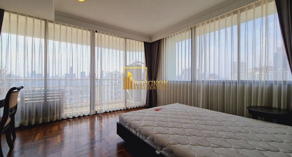 Wohnung zur Miete mit 3 Zimmer in Khlong Toei, Bangkok