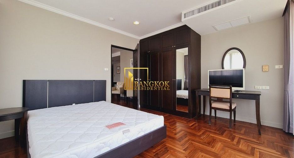 Wohnung zur Miete mit 3 Zimmer in Khlong Toei, Bangkok