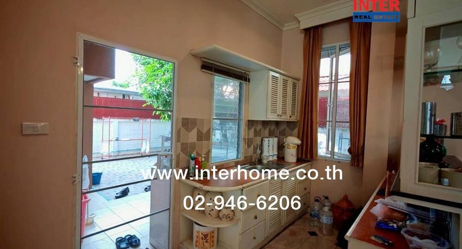 Casa en venta de 3 habitaciones en Bang Khen, Bangkok