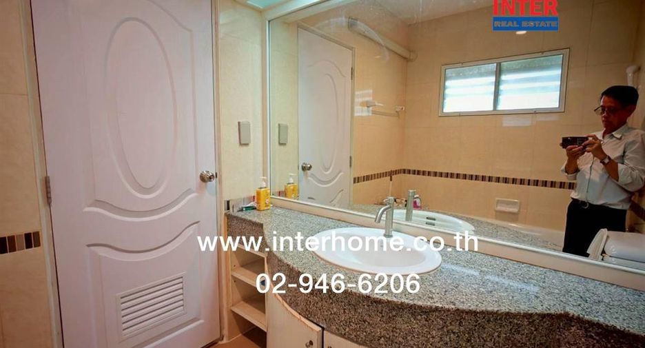 Casa en venta de 3 habitaciones en Bang Khen, Bangkok