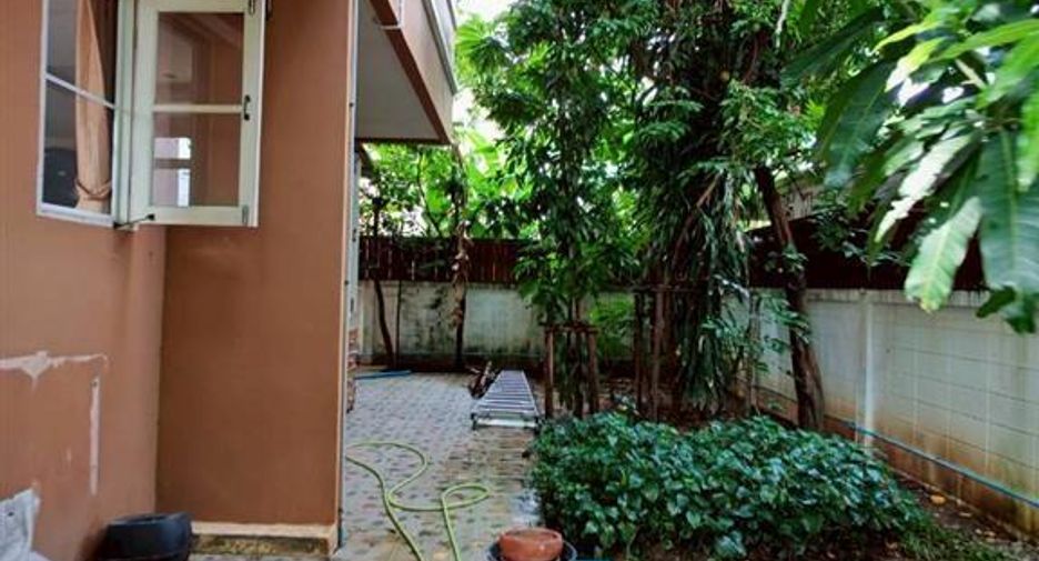 Casa en venta de 3 habitaciones en Bang Khen, Bangkok