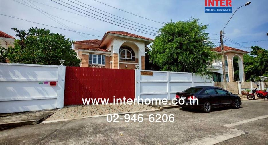 Casa en venta de 3 habitaciones en Bang Khen, Bangkok