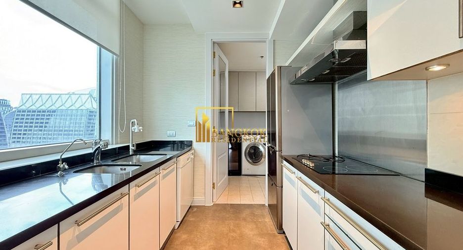 Condo en alquiler de 2 habitaciones en Pathum Wan, Bangkok