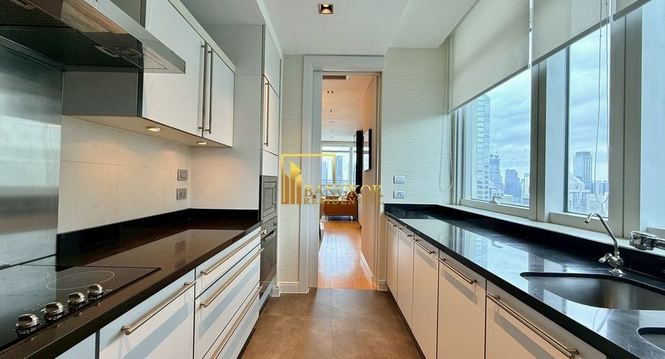 Condo en alquiler de 2 habitaciones en Pathum Wan, Bangkok