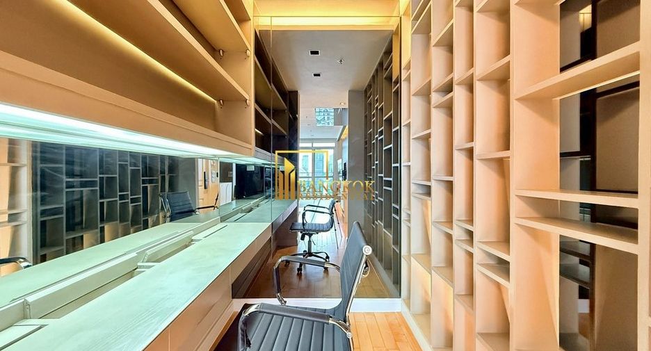 Condo en alquiler de 2 habitaciones en Pathum Wan, Bangkok