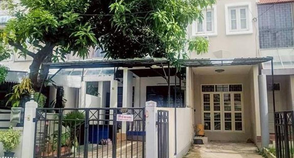 出售 3 卧室 联排别墅 在 Mueang Samut Prakan, Samut Prakan