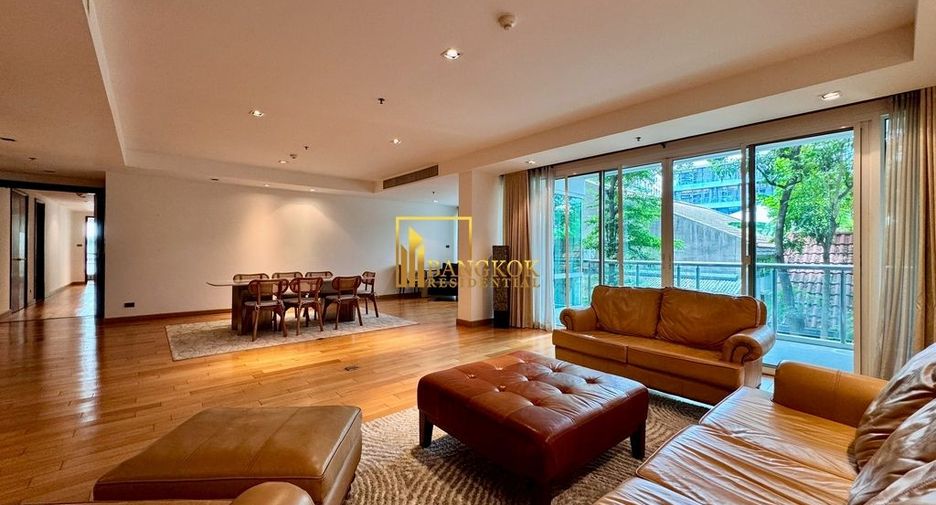 For rent 4 bedrooms condo in Khlong Toei, Bangkok