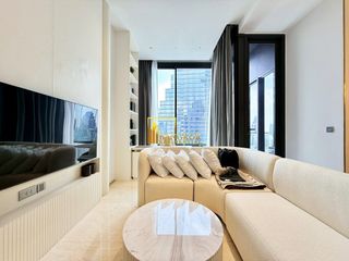 For rent 2 bedrooms condo in Bang Rak, Bangkok