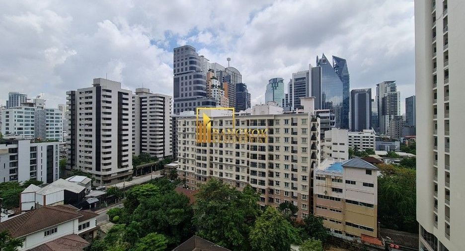 Condo en alquiler de 2 habitaciones en Khlong Toei, Bangkok