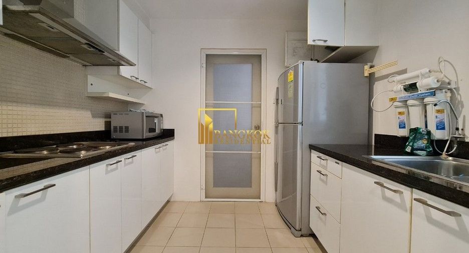 Condo en alquiler de 2 habitaciones en Khlong Toei, Bangkok