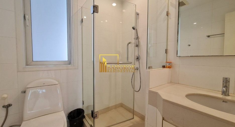 Condo en alquiler de 2 habitaciones en Khlong Toei, Bangkok