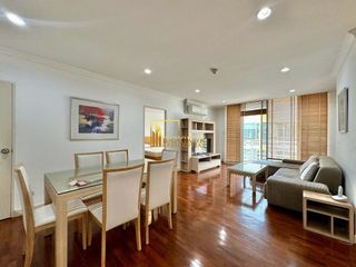 Condo en alquiler de 2 habitaciones en Khlong Toei, Bangkok
