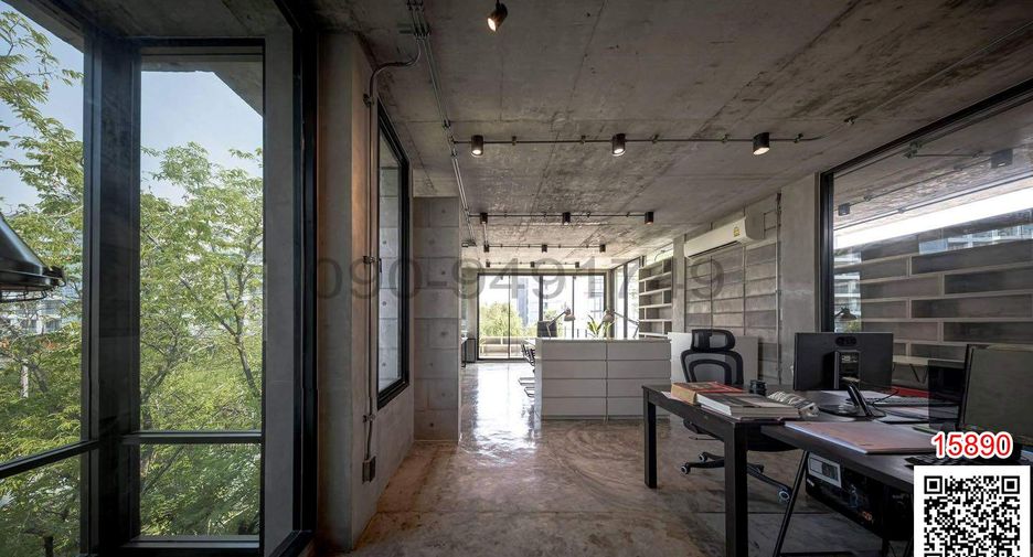 For sale 4 bedrooms retail Space in Chatuchak, Bangkok
