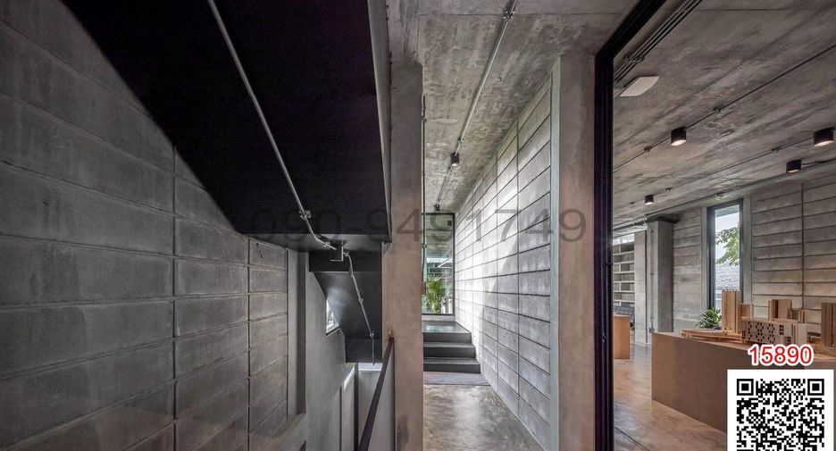 For sale 4 bedrooms retail Space in Chatuchak, Bangkok