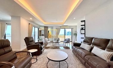 For rent 3 bedrooms condo in Watthana, Bangkok