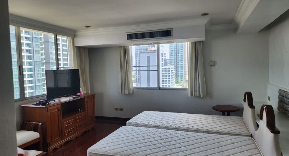 For rent and for sale 3 bedrooms condo in Watthana, Bangkok