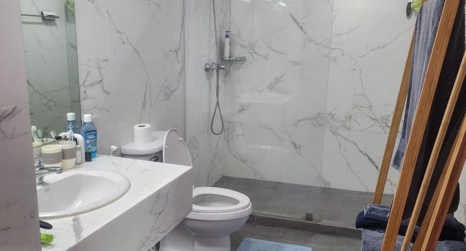 For rent and for sale 3 bedrooms condo in Watthana, Bangkok