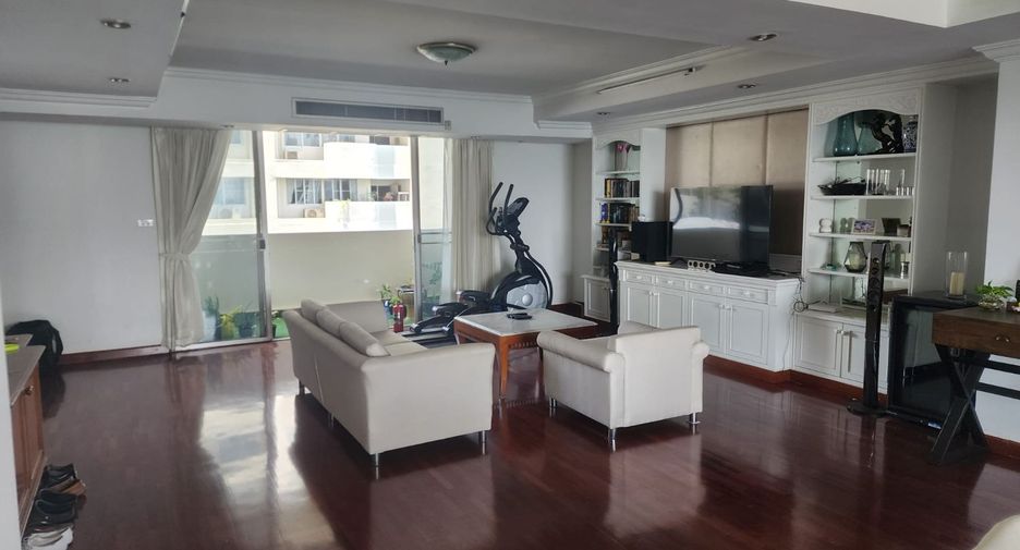 For rent and for sale 3 bedrooms condo in Watthana, Bangkok