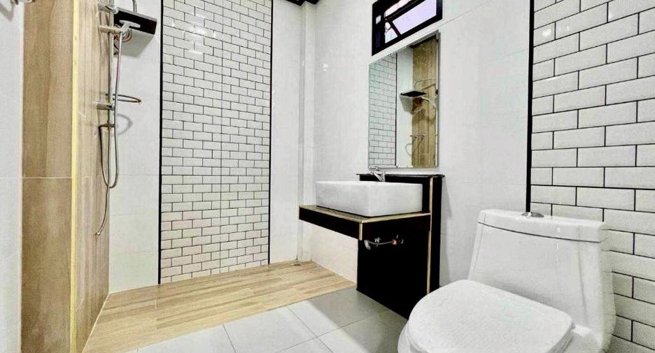 出售 3 卧室 独立屋 在 Mueang Rayong, Rayong