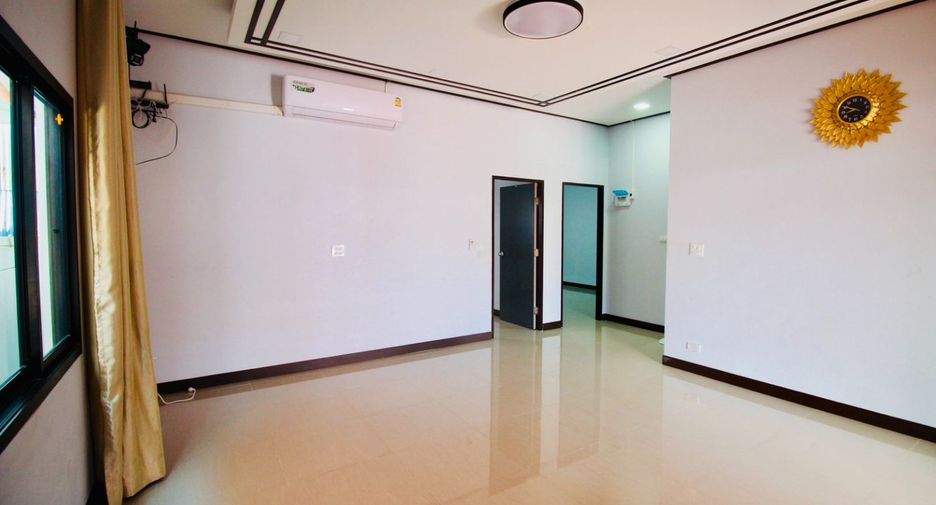 出售 3 卧室 独立屋 在 Mueang Rayong, Rayong